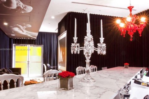 Condominio en venta en Miami, Florida, 1 dormitorio, 68 m2 № 1972259 - foto 23