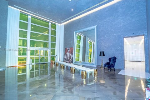 Condominio en venta en Miami, Florida, 1 dormitorio, 68 m2 № 1972259 - foto 28