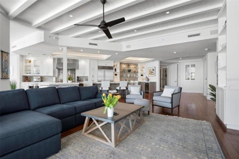 Condo in Longboat Key, Florida, 3 bedrooms  № 1618257 - photo 10