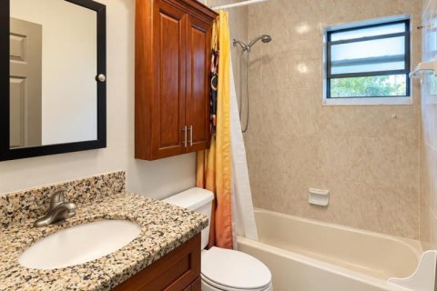 Villa ou maison à louer à Fort Lauderdale, Floride: 3 chambres, 124.67 m2 № 2390187 - photo 5