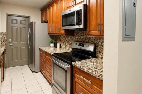 Villa ou maison à louer à Fort Lauderdale, Floride: 3 chambres, 124.67 m2 № 2390187 - photo 11