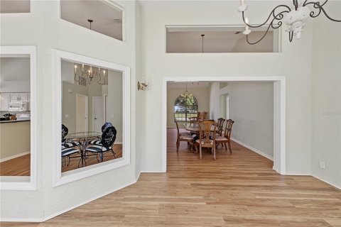 Villa ou maison à vendre à Spring Hill, Floride: 2 chambres, 187.66 m2 № 2399303 - photo 22