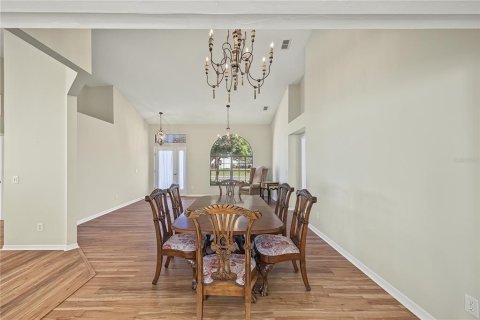 Villa ou maison à vendre à Spring Hill, Floride: 2 chambres, 187.66 m2 № 2399303 - photo 16