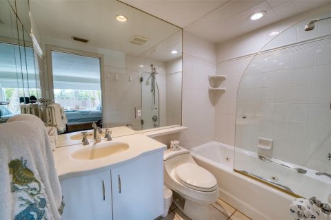 Купить кондоминиум в Лонгбоут-Ки, Флорида 5 комнат, 91.97м2, № 2093214 - фото 20