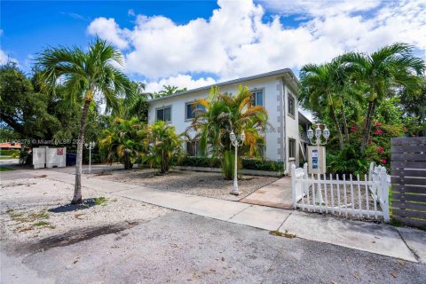 Appartement à louer à Miami, Floride: 1 chambre, 51.1 m2 № 1956710 - photo 2
