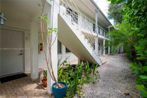 Appartement à louer à Miami, Floride: 1 chambre, 51.1 m2 № 1956710 - photo 15