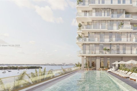 Condo in North Bay Village, Florida, 2 bedrooms  № 1758565 - photo 1