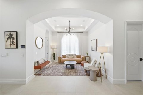 Casa en venta en Kissimmee, Florida, 5 dormitorios, 428.74 m2 № 2212838 - foto 14