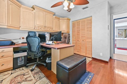 Casa en venta en Lake Worth, Florida, 4 dormitorios, 247.49 m2 № 2192390 - foto 19