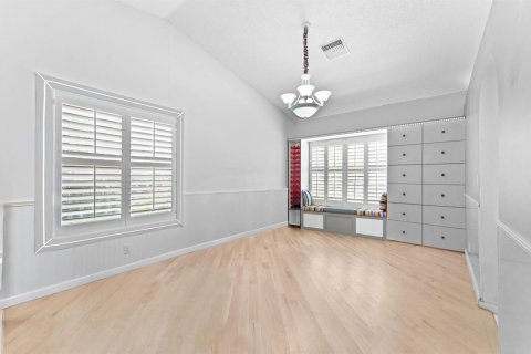 Casa en venta en Lake Worth, Florida, 4 dormitorios, 247.49 m2 № 2192390 - foto 9