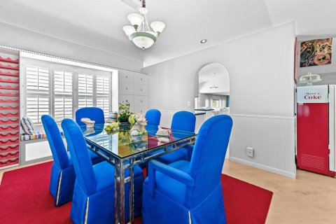 Casa en venta en Lake Worth, Florida, 4 dormitorios, 247.49 m2 № 2192390 - foto 10