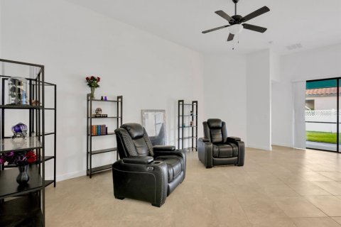 House in Riverview, Florida 4 bedrooms, 224.45 sq.m. № 1565510 - photo 5
