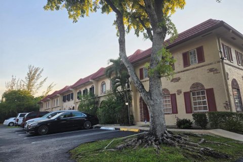 Touwnhouse à louer à Coral Springs, Floride: 3 chambres, 139.35 m2 № 2263777 - photo 16