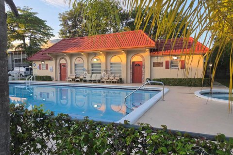Touwnhouse à louer à Coral Springs, Floride: 3 chambres, 139.35 m2 № 2263777 - photo 15