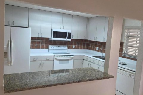 Touwnhouse à louer à Coral Springs, Floride: 3 chambres, 139.35 m2 № 2263777 - photo 5