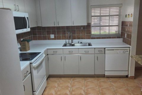 Touwnhouse à louer à Coral Springs, Floride: 3 chambres, 139.35 m2 № 2263777 - photo 4