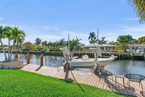 Villa ou maison à vendre à Wilton Manors, Floride: 3 chambres, 162.58 m2 № 1989792 - photo 12