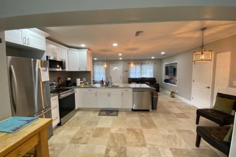 Casa en alquiler en Palm Harbor, Florida, 3 dormitorios, 130.81 m2 № 1869365 - foto 5