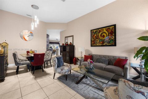 Villa ou maison à vendre à Homestead, Floride: 4 chambres, 181.44 m2 № 2008480 - photo 7