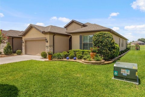 House in Ocala, Florida 2 bedrooms, 188.68 sq.m. № 1780542 - photo 8