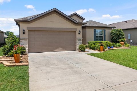 House in Ocala, Florida 2 bedrooms, 188.68 sq.m. № 1780542 - photo 3