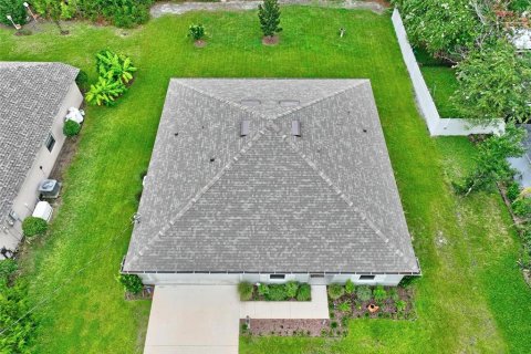 Villa ou maison à louer à Palm Coast, Floride: 3 chambres, 167.78 m2 № 2437276 - photo 5