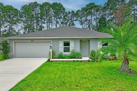 Villa ou maison à louer à Palm Coast, Floride: 3 chambres, 167.78 m2 № 2437276 - photo 2