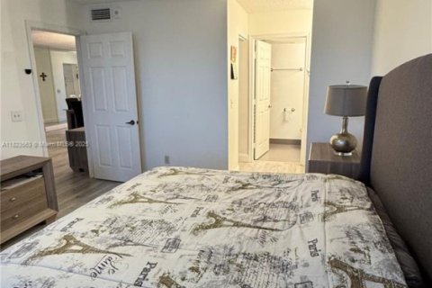 Condominio en venta en Sunrise, Florida, 2 dormitorios, 88.26 m2 № 1937853 - foto 14