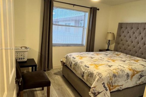 Condo in Sunrise, Florida, 2 bedrooms  № 1937853 - photo 21