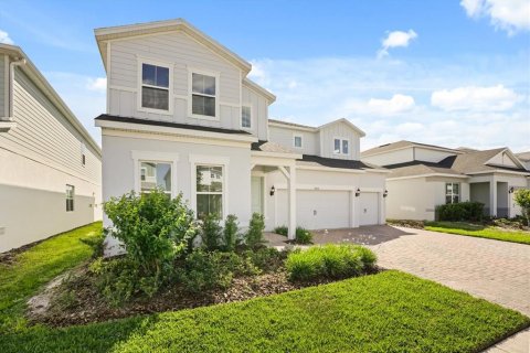 House in Orlando, Florida 6 bedrooms, 404.59 sq.m. № 2166364 - photo 3