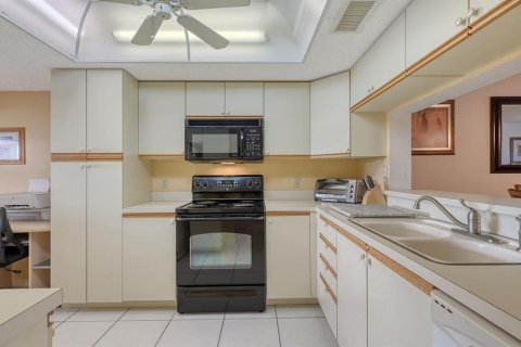 Купить кондоминиум в Брейдентон, Флорида 5 комнат, 96.8м2, № 1627044 - фото 17