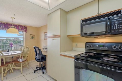 Купить кондоминиум в Брейдентон, Флорида 5 комнат, 96.8м2, № 1627044 - фото 18