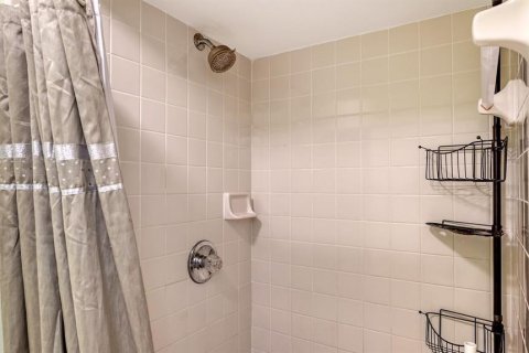 Купить кондоминиум в Брейдентон, Флорида 5 комнат, 96.8м2, № 1627044 - фото 25