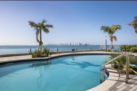 Condominio en venta en North Bay Village, Florida, 1 dormitorio, 76.64 m2 № 1895347 - foto 28