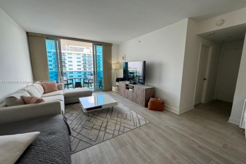 Condominio en venta en North Bay Village, Florida, 1 dormitorio, 76.64 m2 № 1895347 - foto 14