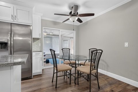 Villa ou maison à vendre à Tampa, Floride: 4 chambres, 133.31 m2 № 2197700 - photo 6
