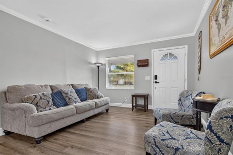 Villa ou maison à vendre à Tampa, Floride: 4 chambres, 133.31 m2 № 2197700 - photo 4