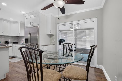Villa ou maison à vendre à Tampa, Floride: 4 chambres, 133.31 m2 № 2197700 - photo 7