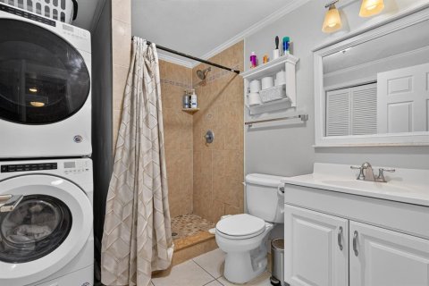 Villa ou maison à vendre à Tampa, Floride: 4 chambres, 133.31 m2 № 2197700 - photo 17