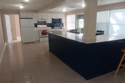 Commercial property in Bartow, Florida 8 bedrooms, 377.09 sq.m. № 1869386 - photo 7