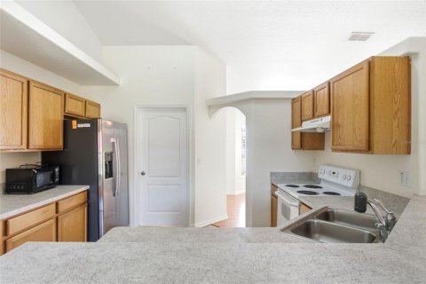 House in Clermont, Florida 3 bedrooms, 161.84 sq.m. № 2197068 - photo 9