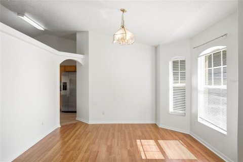 House in Clermont, Florida 3 bedrooms, 161.84 sq.m. № 2197068 - photo 4