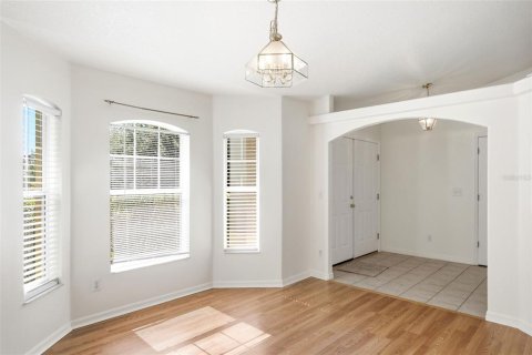 House in Clermont, Florida 3 bedrooms, 161.84 sq.m. № 2197068 - photo 3