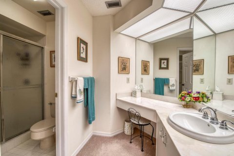 Condo in Hobe Sound, Florida, 2 bedrooms  № 2082022 - photo 16