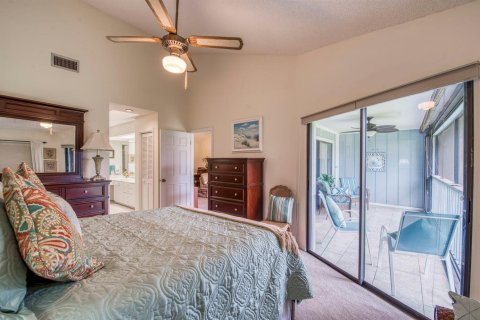Condo in Hobe Sound, Florida, 2 bedrooms  № 2082022 - photo 14
