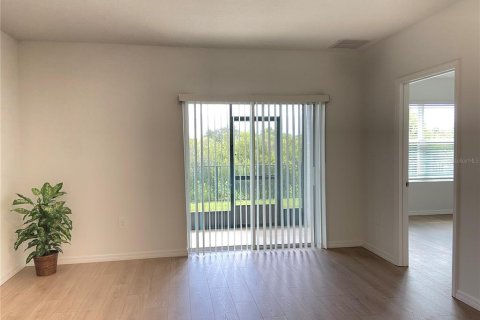 House in Wesley Chapel, Florida 3 bedrooms, 144.93 sq.m. № 2378991 - photo 13