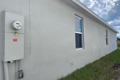 House in Wesley Chapel, Florida 3 bedrooms, 144.93 sq.m. № 2378991 - photo 28