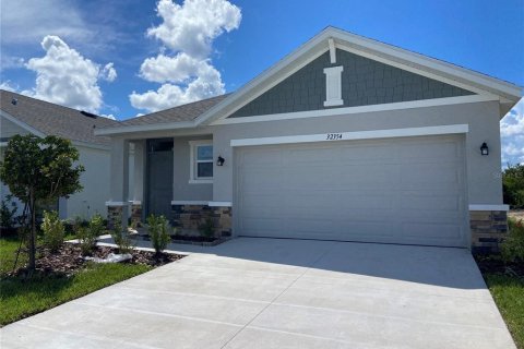 House in Wesley Chapel, Florida 3 bedrooms, 144.93 sq.m. № 2378991 - photo 3