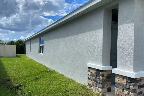 House in Wesley Chapel, Florida 3 bedrooms, 144.93 sq.m. № 2378991 - photo 29