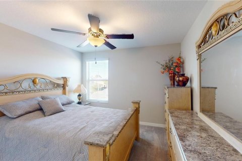 House in Wimauma, Florida 6 bedrooms, 242.85 sq.m. № 1555277 - photo 22